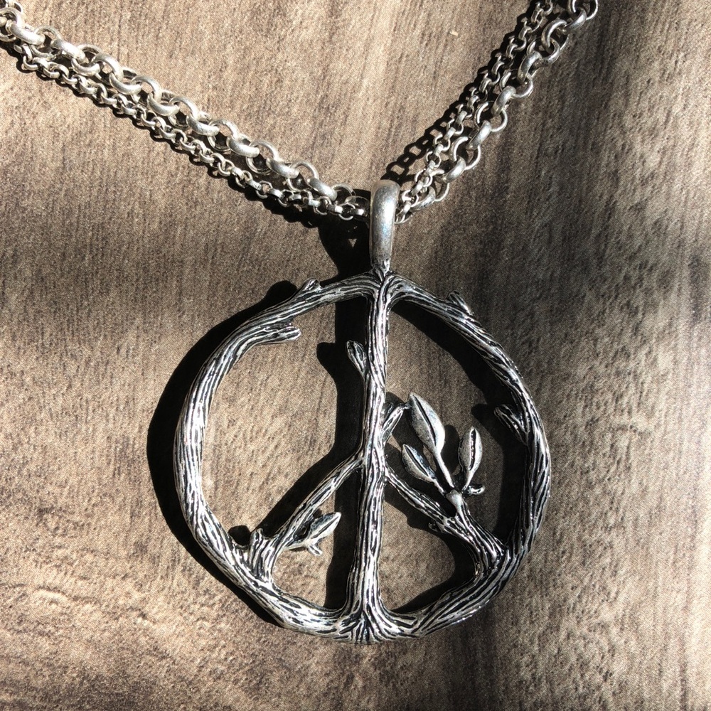 Lucky Brand necklace